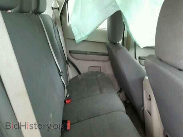2011 FORD ESCAPE - VIN: 1FMCU0C76BKB40776 - Photo 6