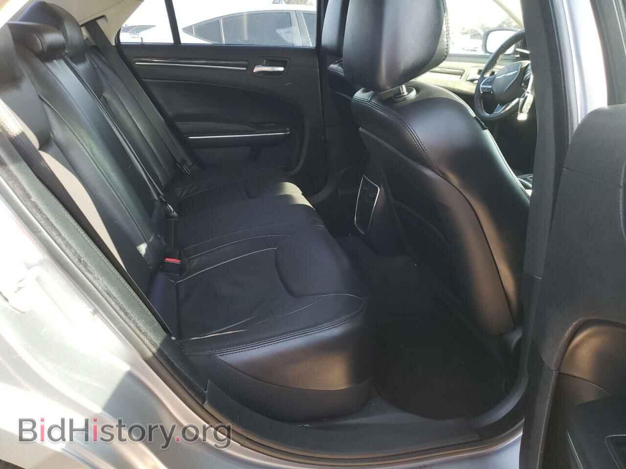 2015 CHRYSLER 300 - VIN: 2C3CCAAG8FH779694 - Фото 6