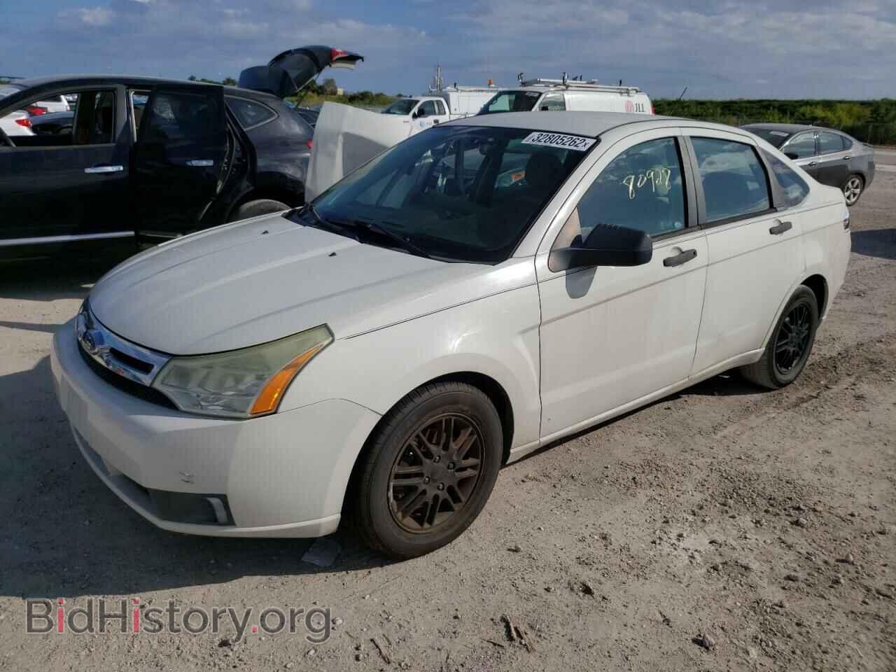 2009 FORD FOCUS - VIN: 1FAHP35N19W123150 - Фото 2