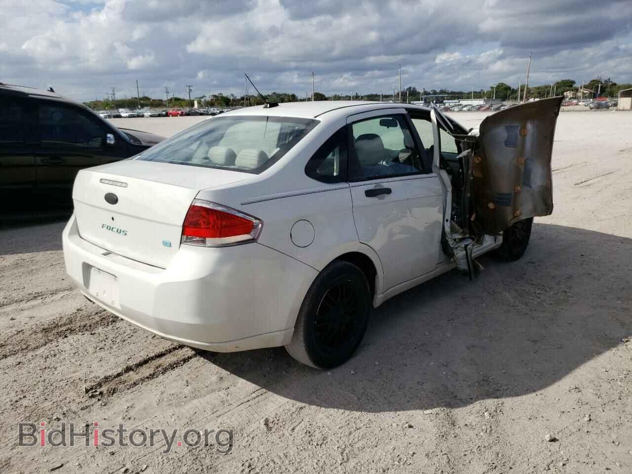 2009 FORD FOCUS - VIN: 1FAHP35N19W123150 - Фото 4