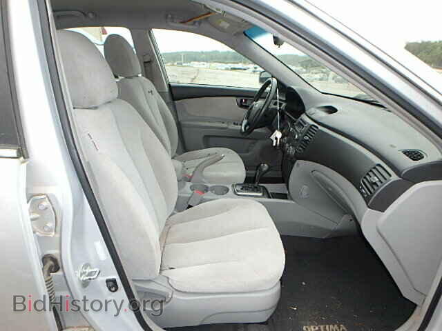 2008 KIA OPTIMA - VIN: KNAGE123885168462 - Фото 5