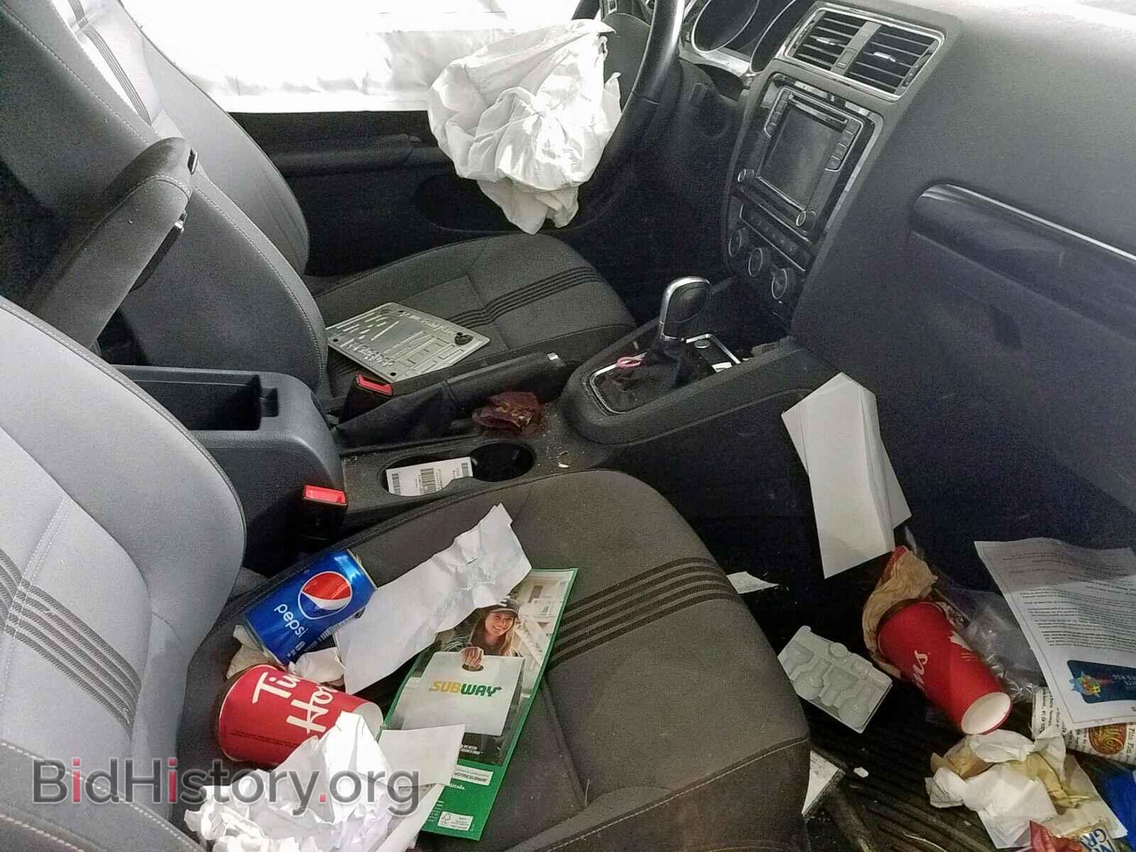 2017 VOLKSWAGEN JETTA - VIN: 3VWDB7AJ4HM414612 - Фото 5
