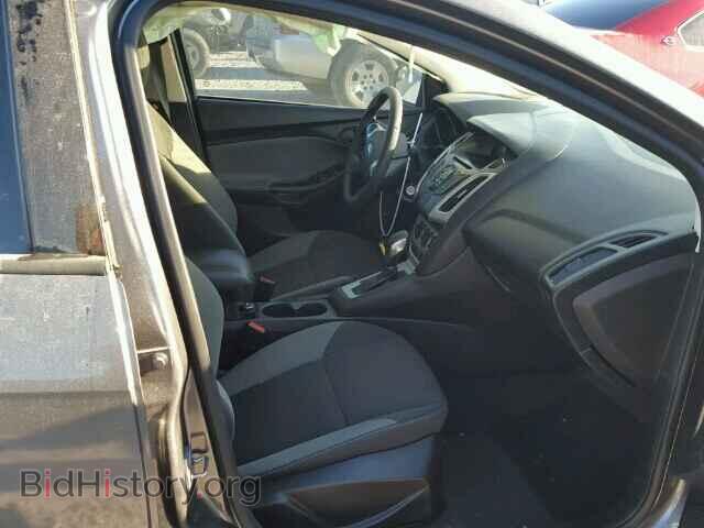 2012 Ford FOCUS (VIN 1FAHP3K28CL454469) — photo 5 of 10
