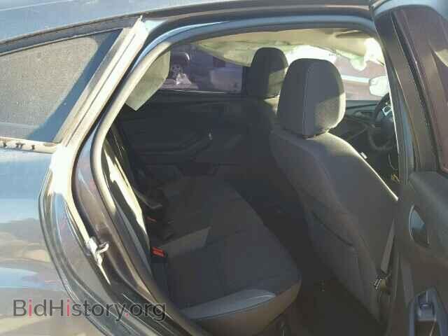 2012 Ford FOCUS (VIN 1FAHP3K28CL454469) — photo 6 of 10