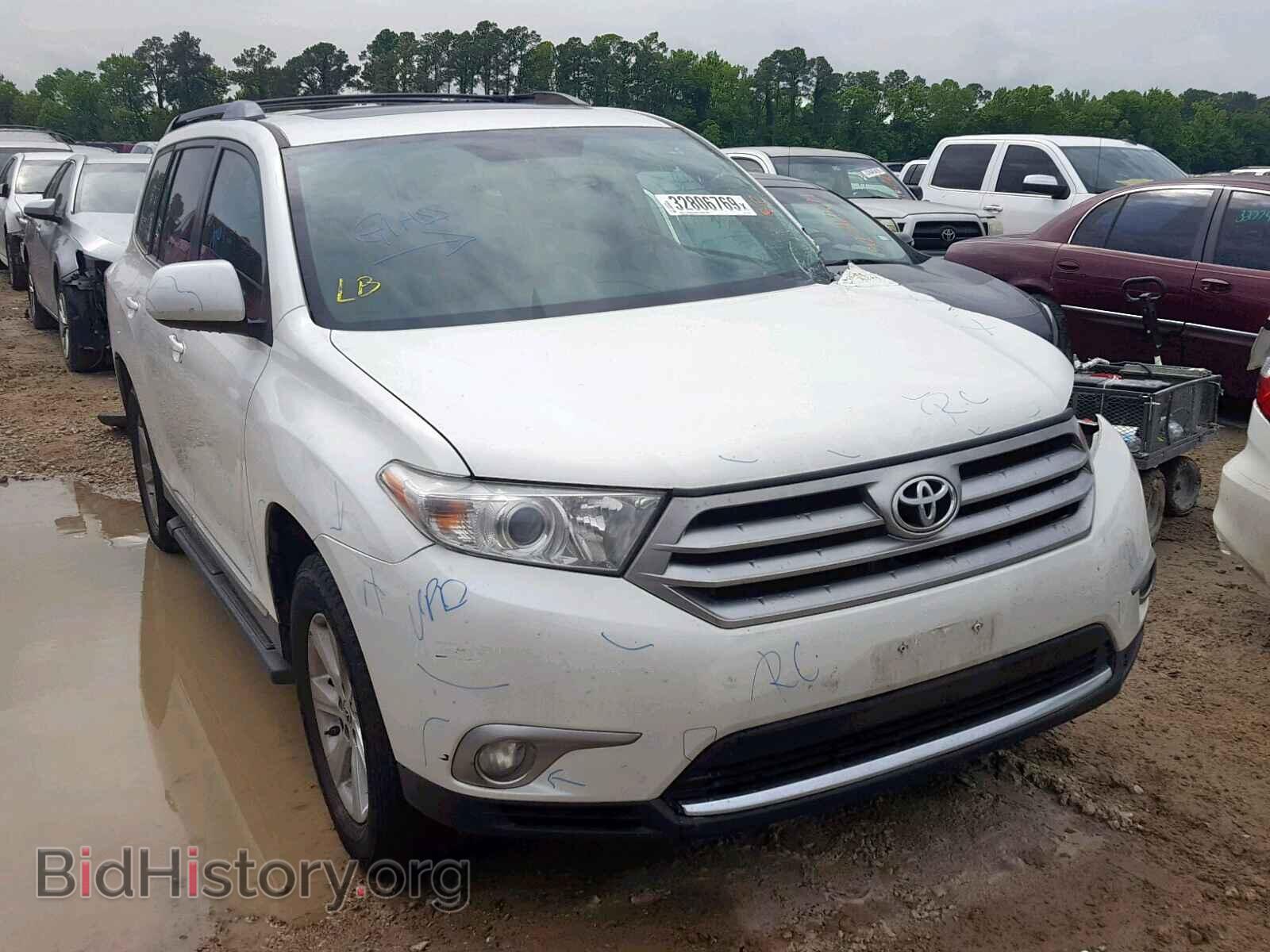 Photo 5TDBK3EH4BS076632 - TOYOTA HIGHLANDER 2011
