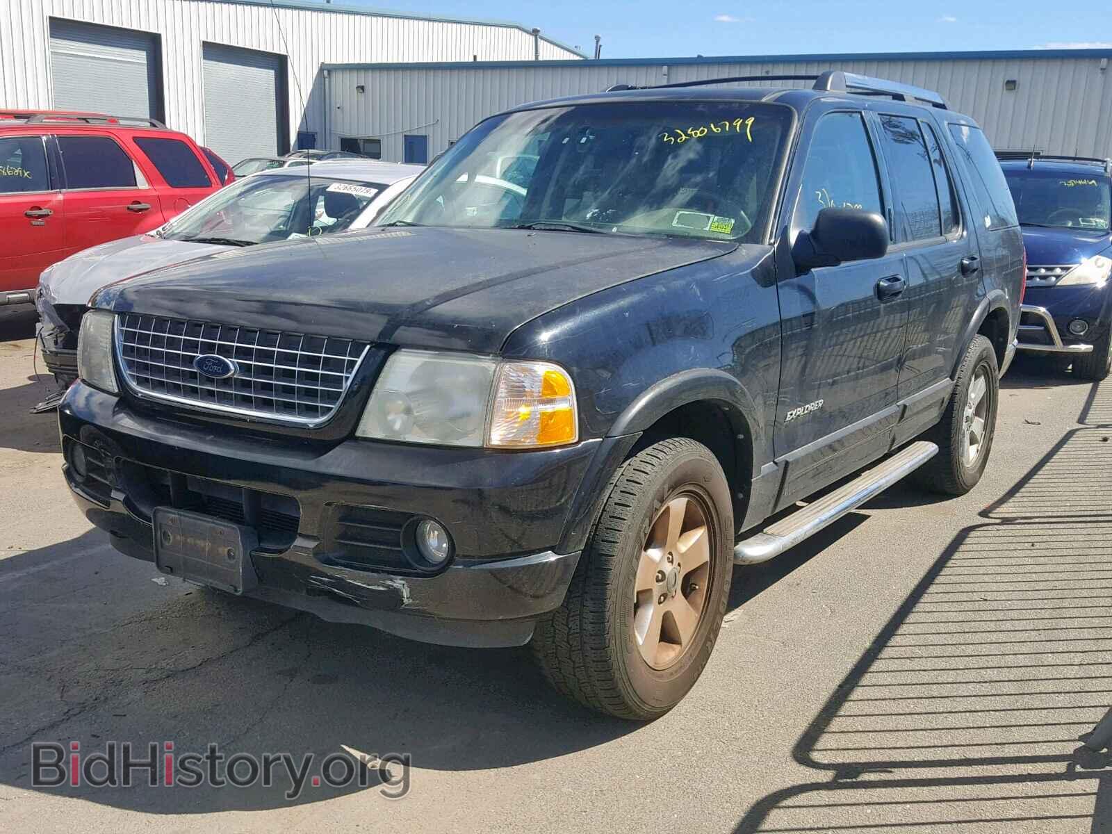 2005 FORD EXPLORER L - VIN: 1FMDU65K75ZA13359 - Photo 2