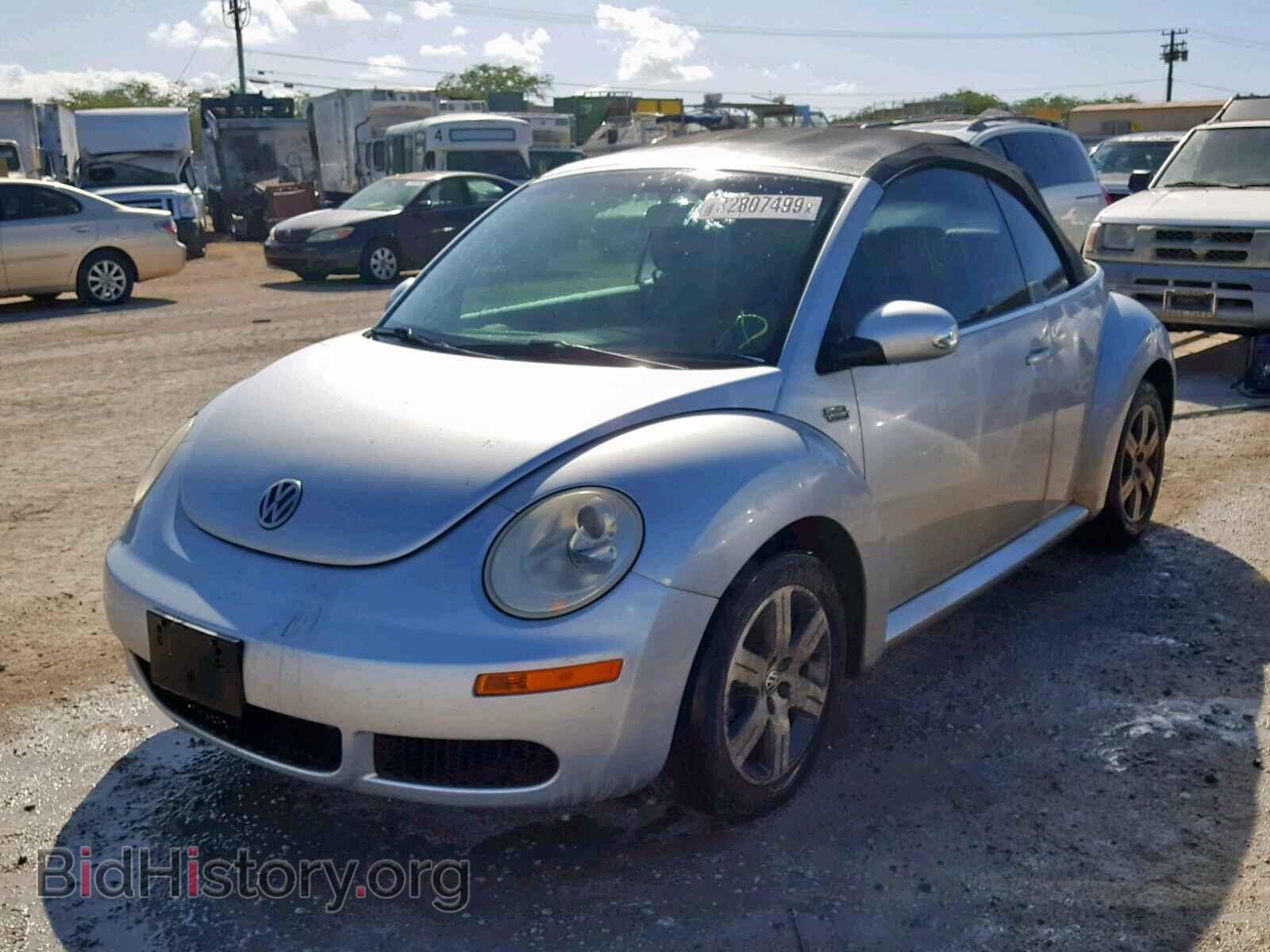 2006 VOLKSWAGEN BEETLE - VIN: 3VWPF31Y16M307750 - Фото 2