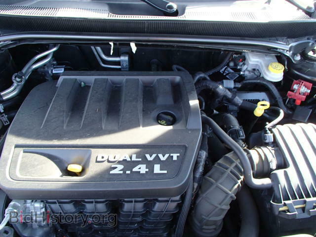 2013 CHRYSLER 200 - VIN: 1C3CCBAB0DN686537 - Фото 7