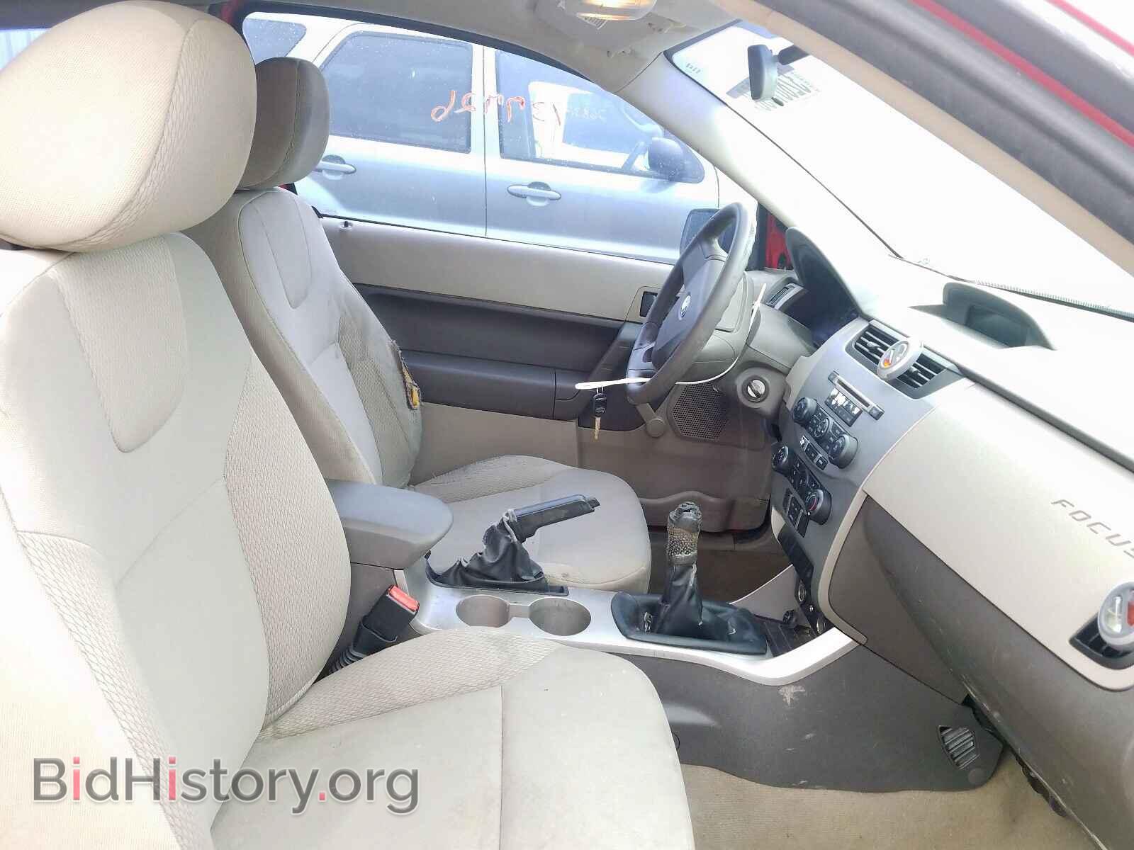 2008 FORD FOCUS - VIN: 1FAHP32N88W132401 - Фото 5