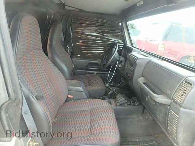 2000 JEEP WRANGLER - VIN: 1J4FA29P8YP788591 - Фото 5