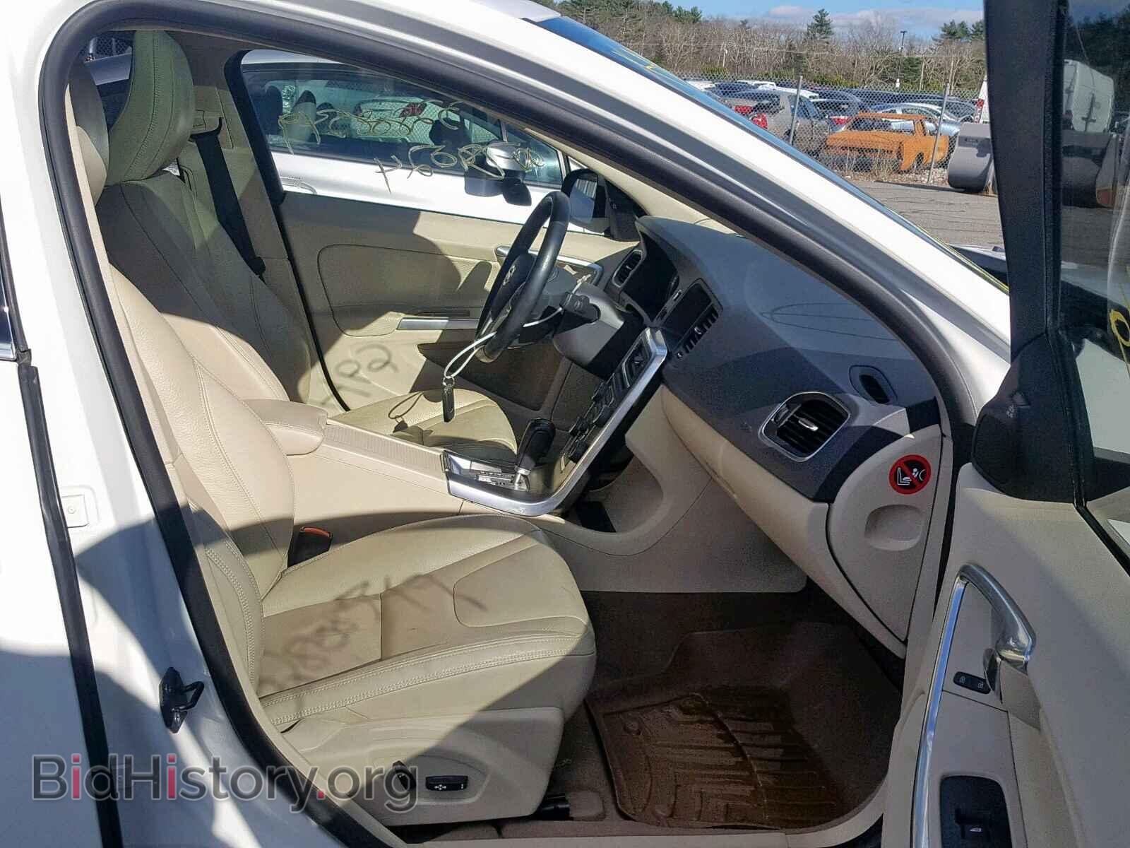2011 VOLVO S60 - VIN: YV1902FH3B2017120 - Фото 5
