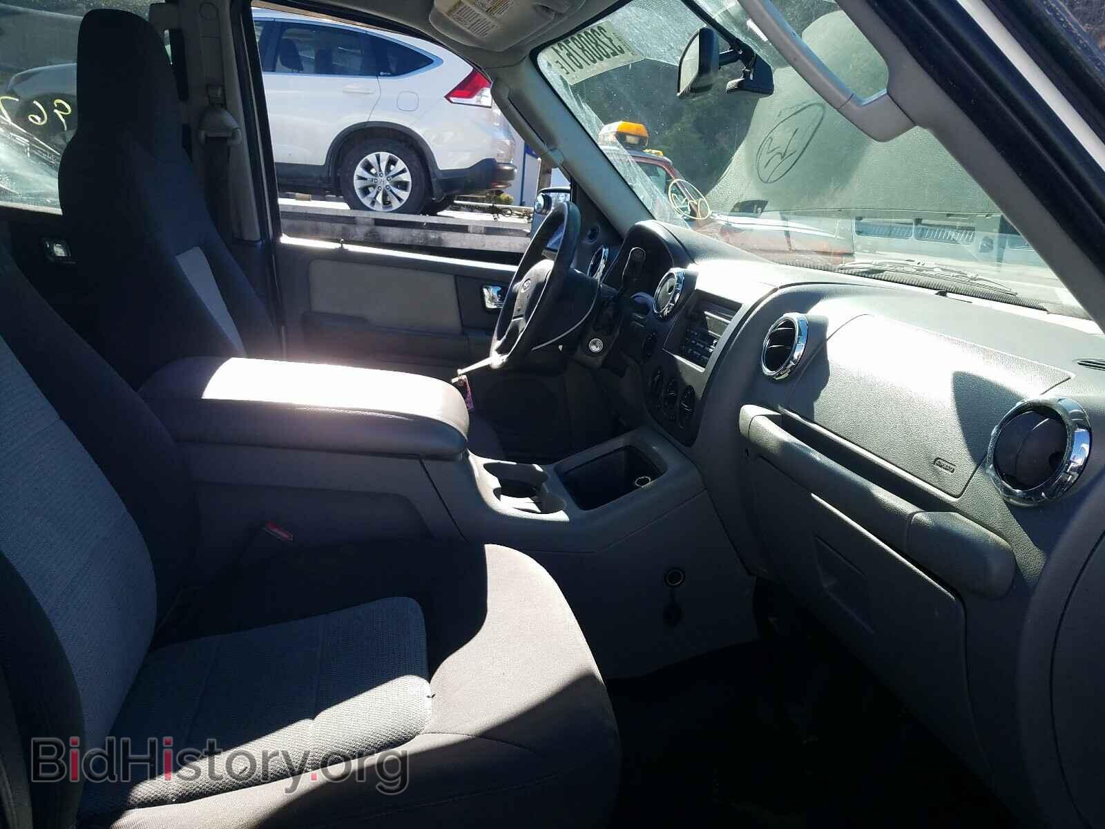 2006 FORD EXPEDITION - VIN: 1FMPU16546LA28558 - Фото 5