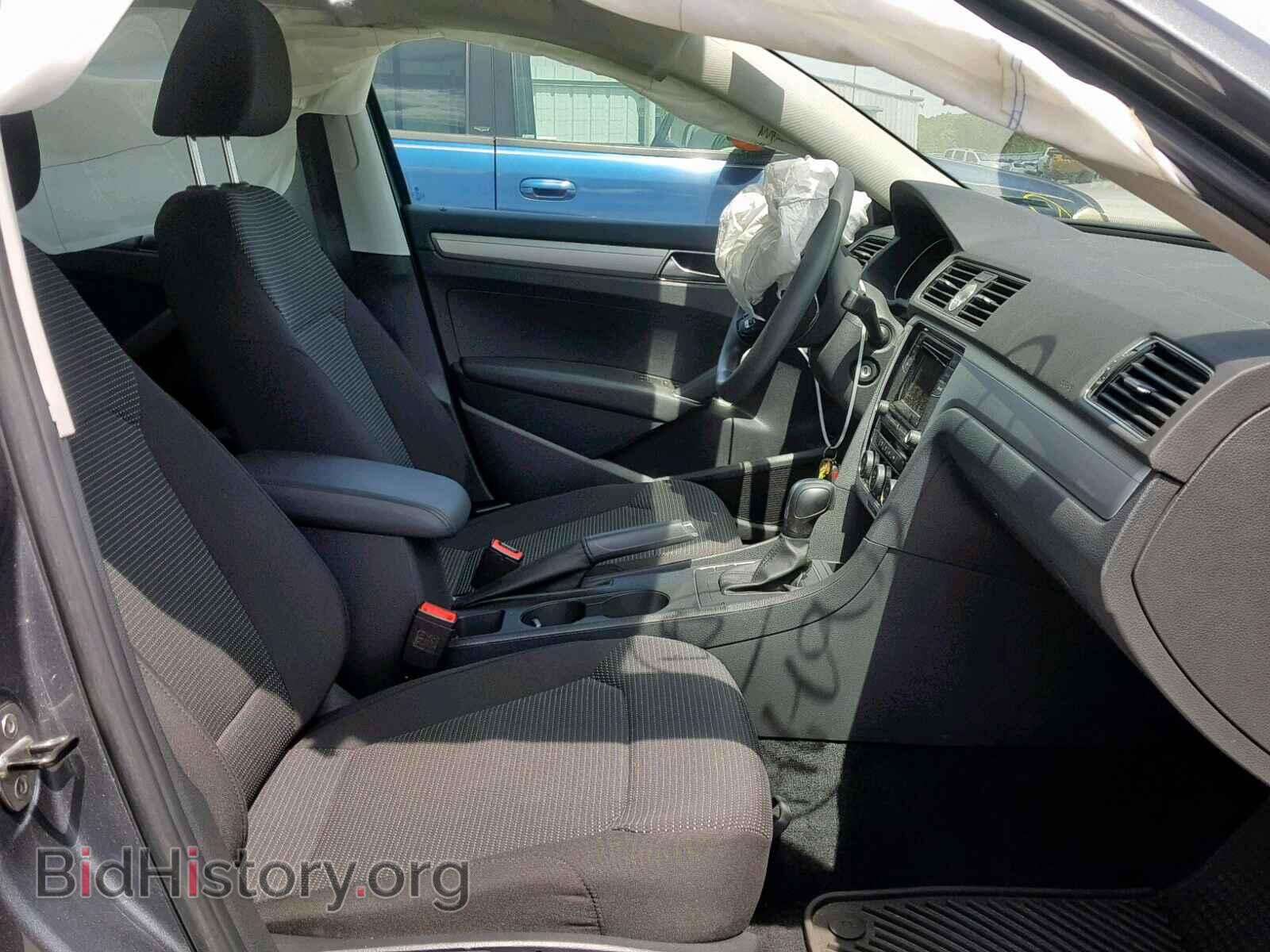 2017 VOLKSWAGEN PASSAT - VIN: 1VWAT7A31HC008225 - Фото 5