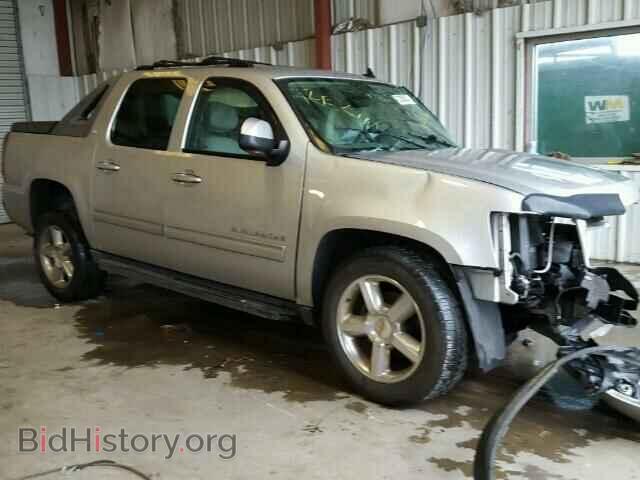 Photo 3GNNCFE03AG280123 - CHEVROLET AVALANCHE 2010