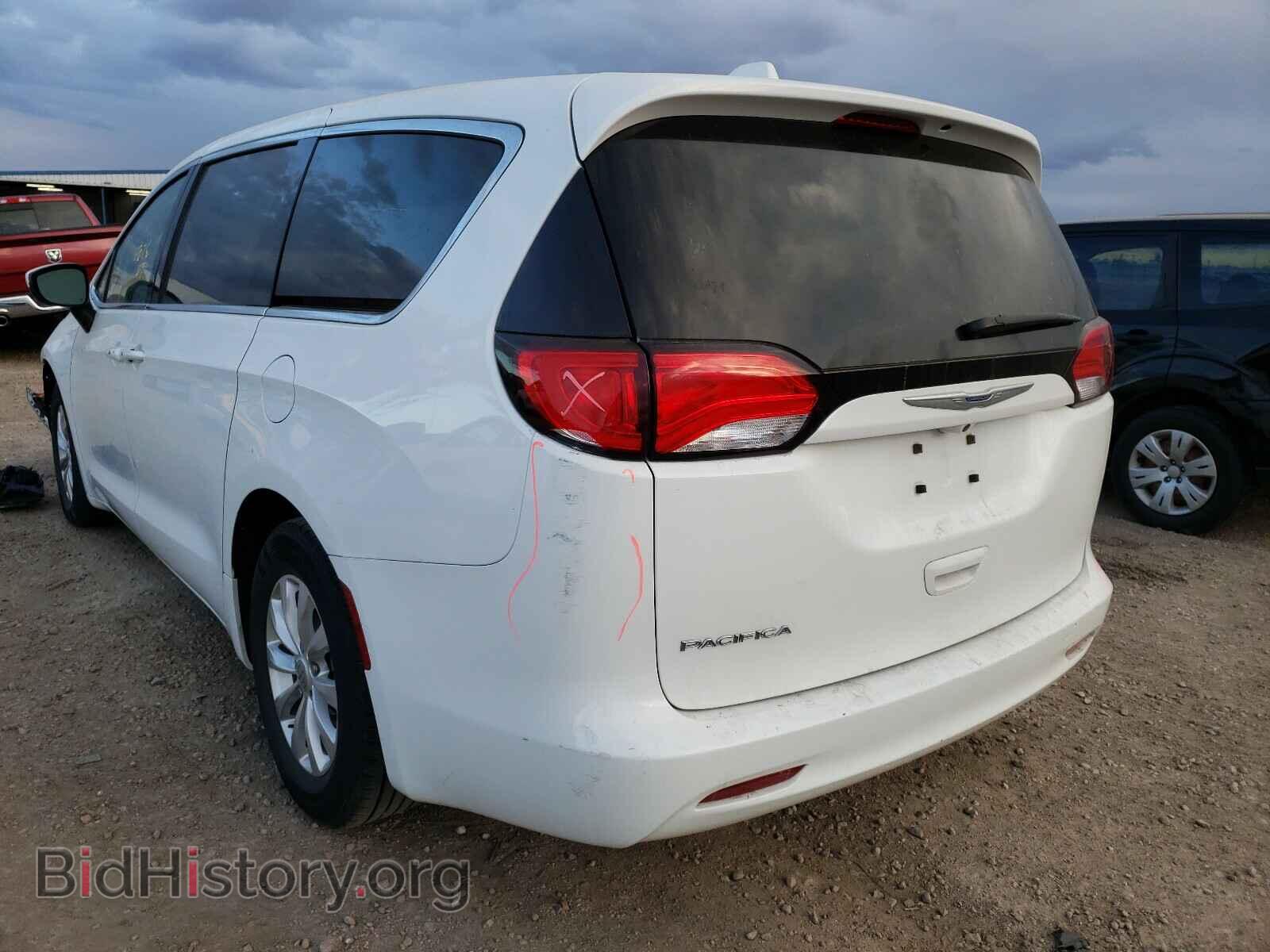 2017 CHRYSLER PACIFICA - VIN: 2C4RC1DG1HR520639 - Фото 3