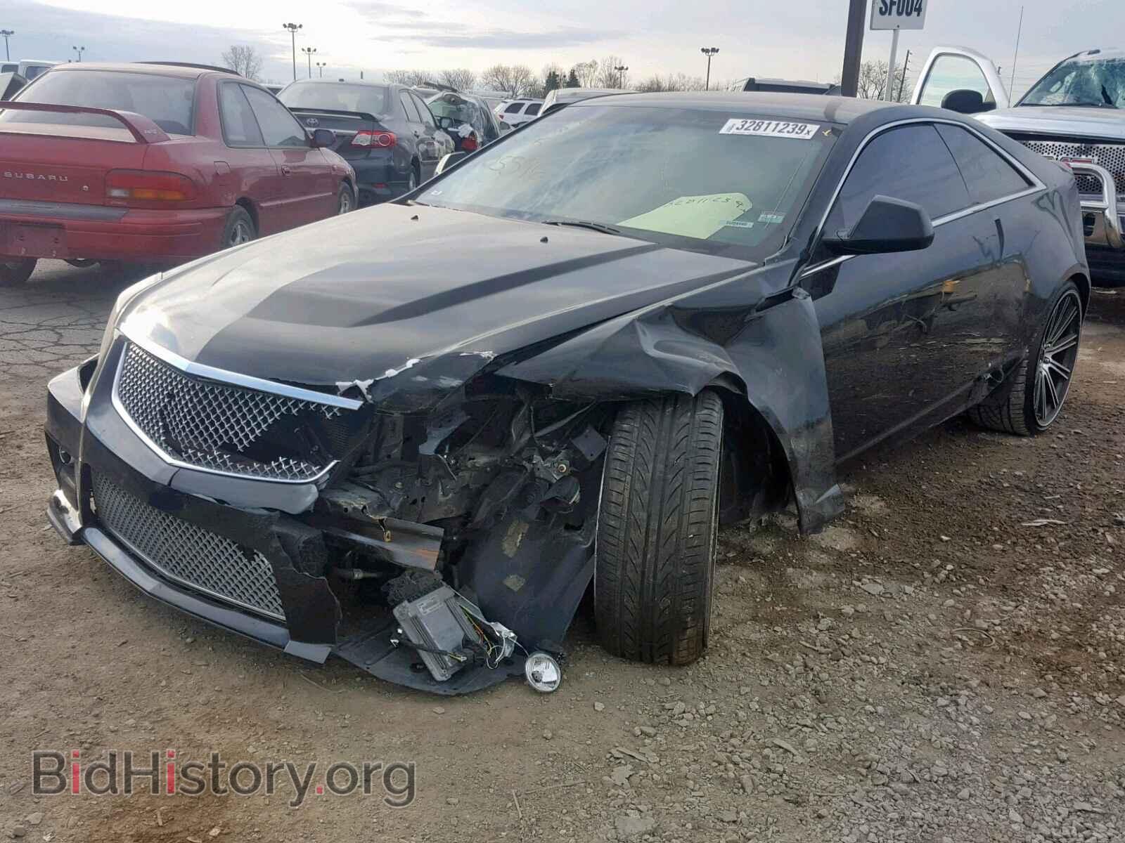 2011 CADILLAC CTS - VIN: 1G6DL1ED1B0105596 - Photo 2