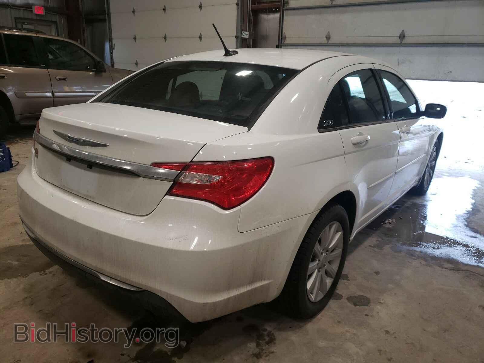 2012 CHRYSLER 200 - VIN: 1C3CCBBB5CN207719 - Фото 4