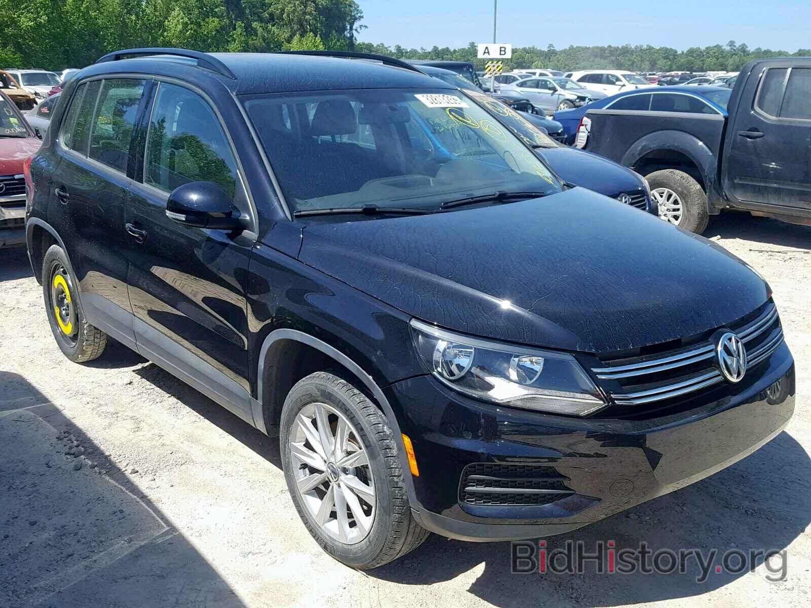 Photo WVGAV7AX2JK005888 - VOLKSWAGEN TIGUAN LIM 2018