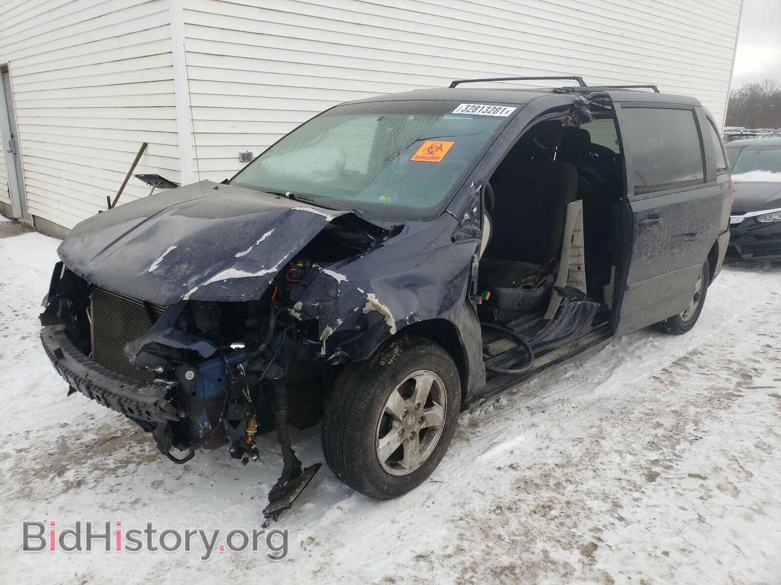 2013 DODGE GRAND CARA - VIN: 2C4RDGCG9DR627482 - Фото 2