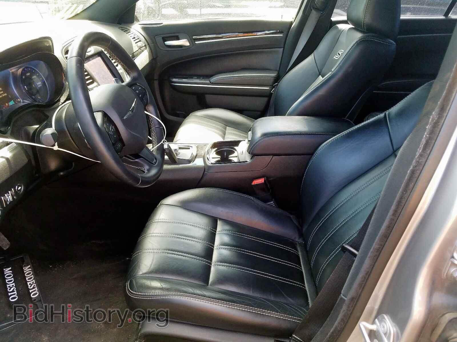 2017 CHRYSLER 300 - VIN: 2C3CCABG2HH616055 - Фото 5