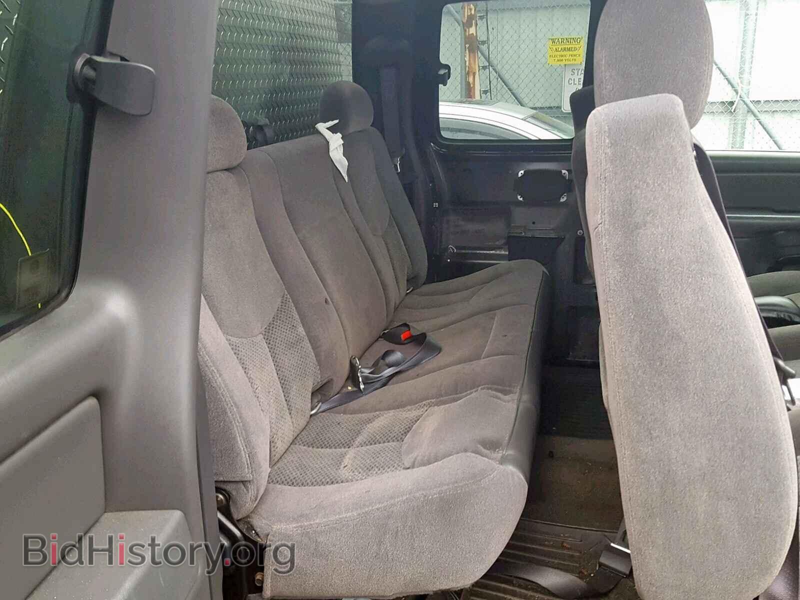 2005 CHEVROLET SILVERADO - VIN: 2GCEK19BX51359460 - Фото 6