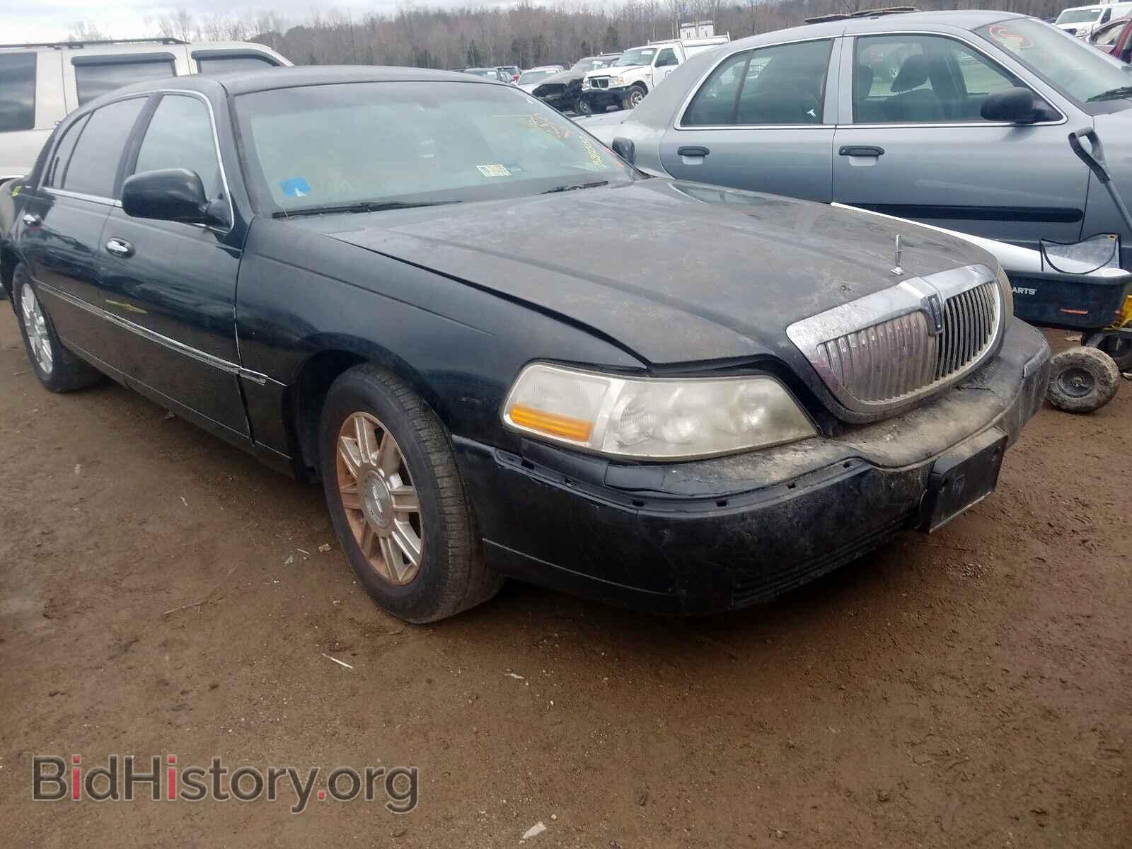 Photo 1LNHM84W77Y629489 - LINCOLN TOWNCAR 2007