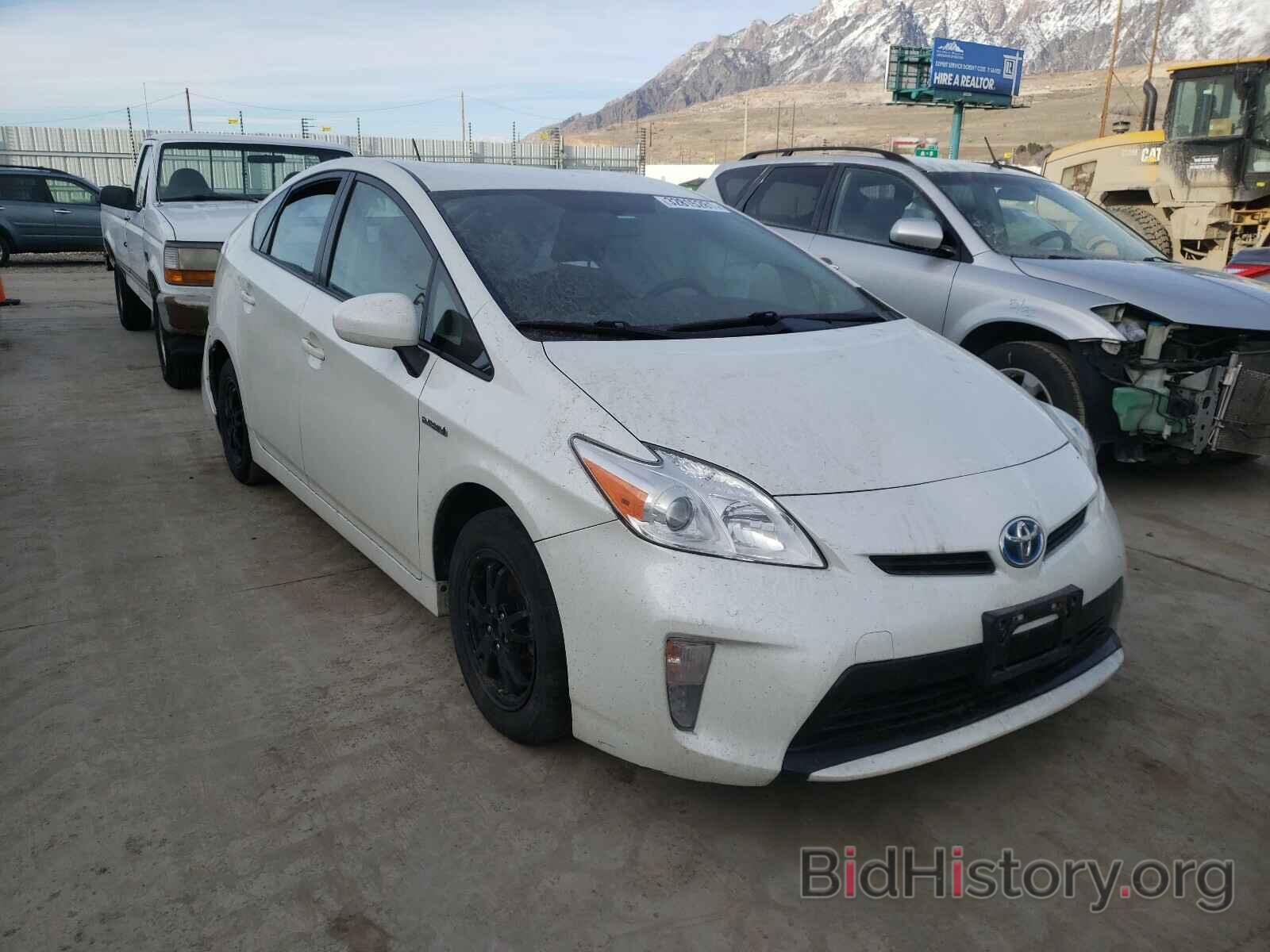 Фотография JTDKN3DU4E1818194 - TOYOTA PRIUS 2014