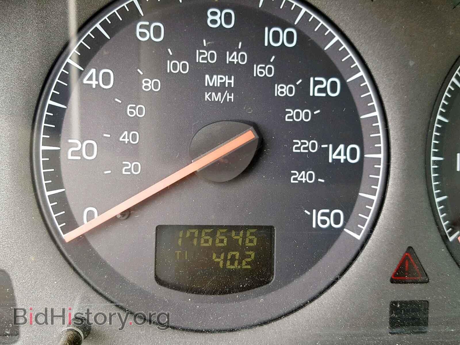2001 VOLVO V70 - VIN: YV1SZ58D511018731 - Фото 8