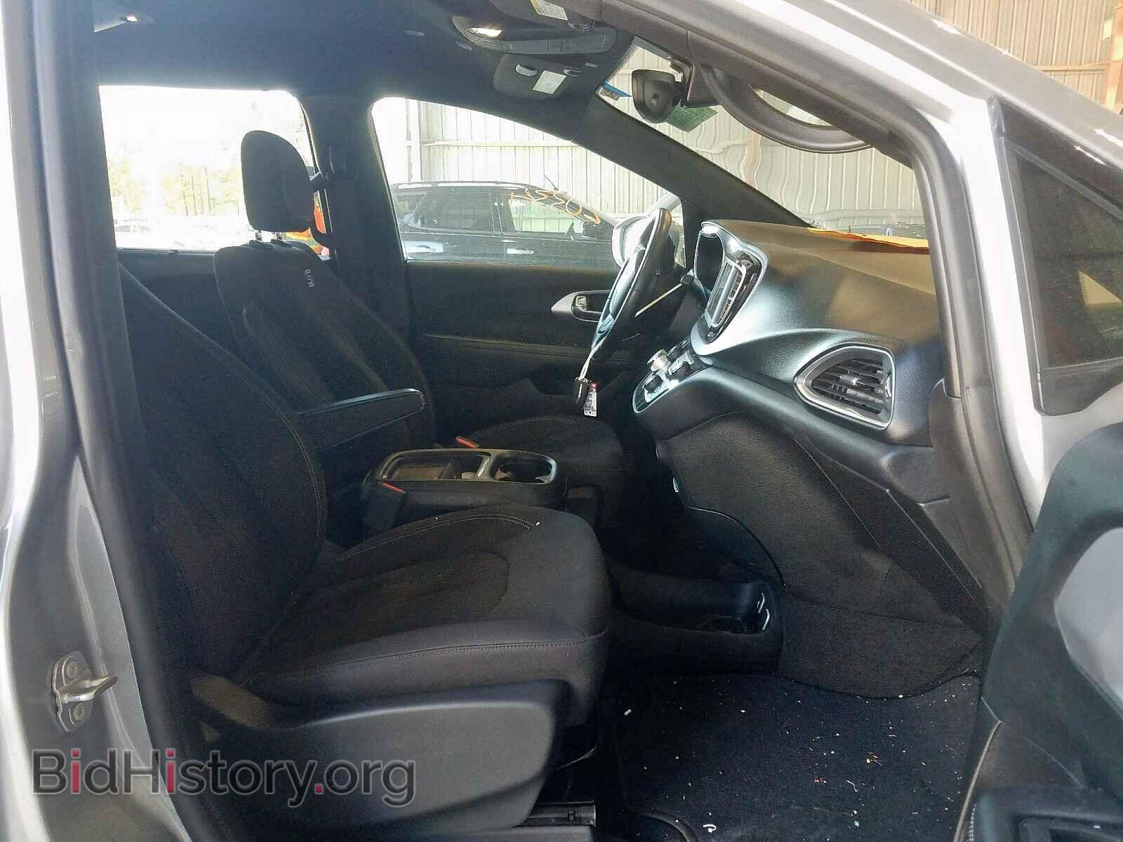2019 CHRYSLER PACIFICA T - VIN: 2C4RC1FG9KR574551 - Фото 5
