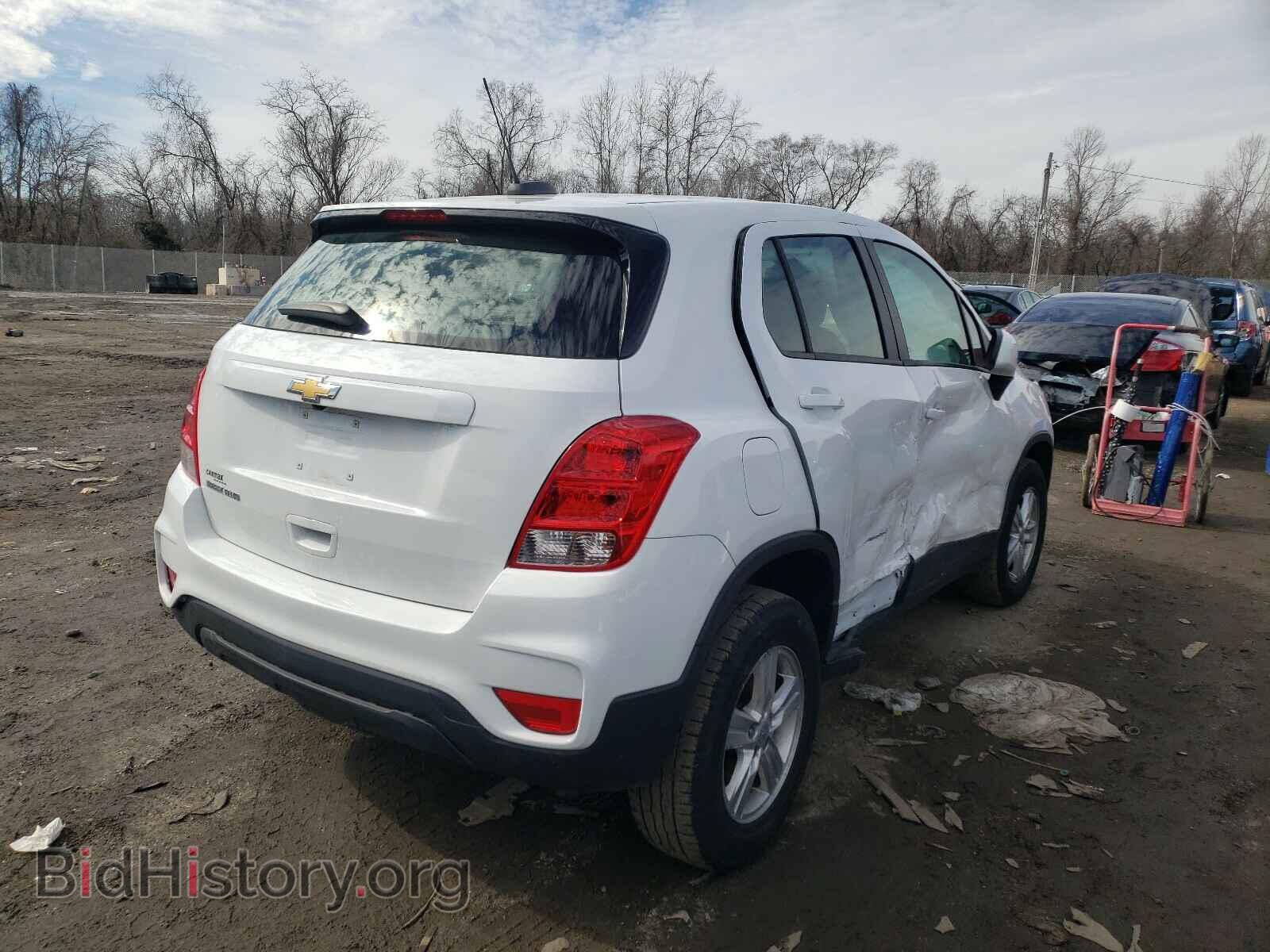 2017 CHEVROLET TRAX - VIN: 3GNCJNSB4HL195130 - Фото 4