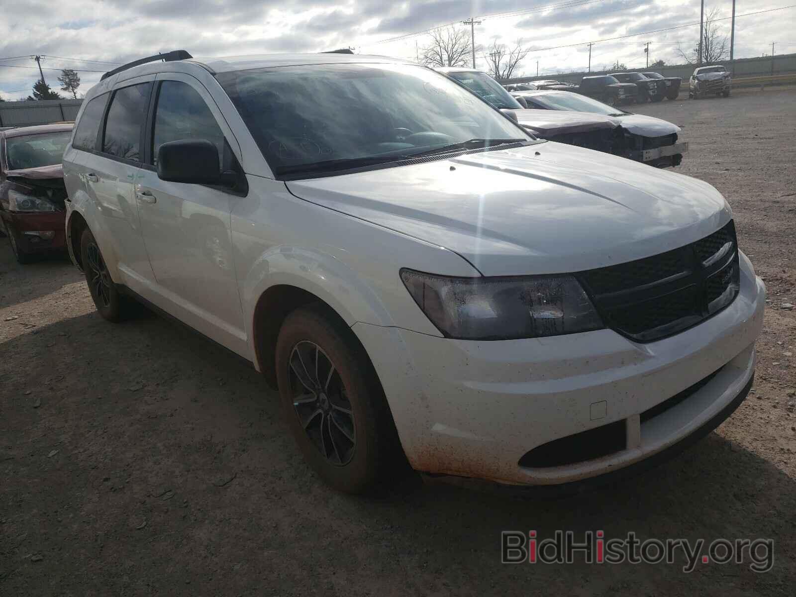 Photo 3C4PDCABXJT266845 - DODGE JOURNEY 2018