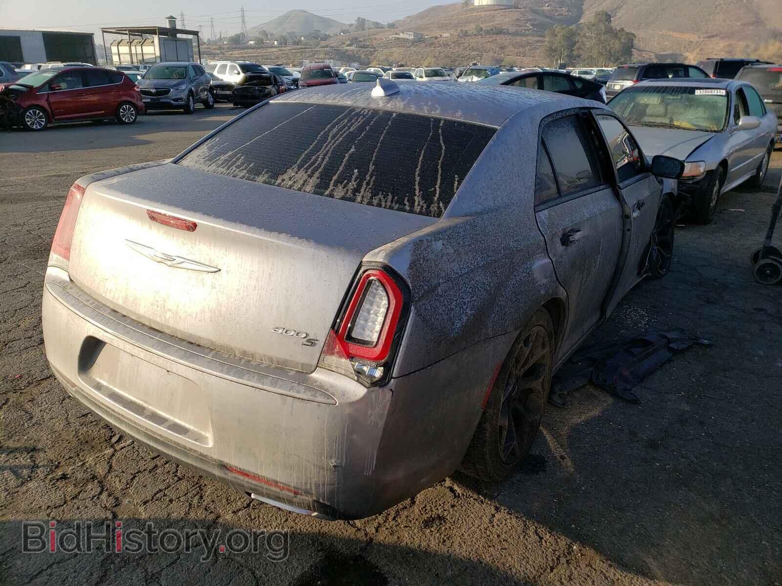 2015 CHRYSLER 300 - VIN: 2C3CCABG1FH838289 - Photo 4
