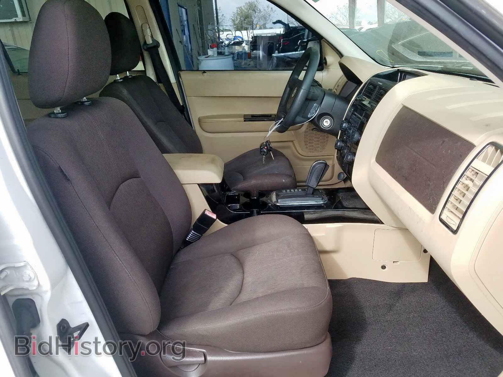 2008 MAZDA TRIBUTE - VIN: 4F2CZ02Z68KM13250 - Фото 5