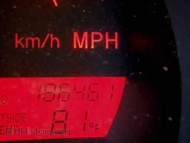 2003 TOYOTA COROLLA - VIN: 2T1KR32E73C156281 - Фото 8