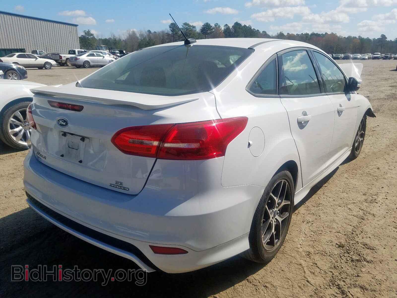 2016 FORD FOCUS - VIN: 1FADP3F25GL385304 - Photo 4