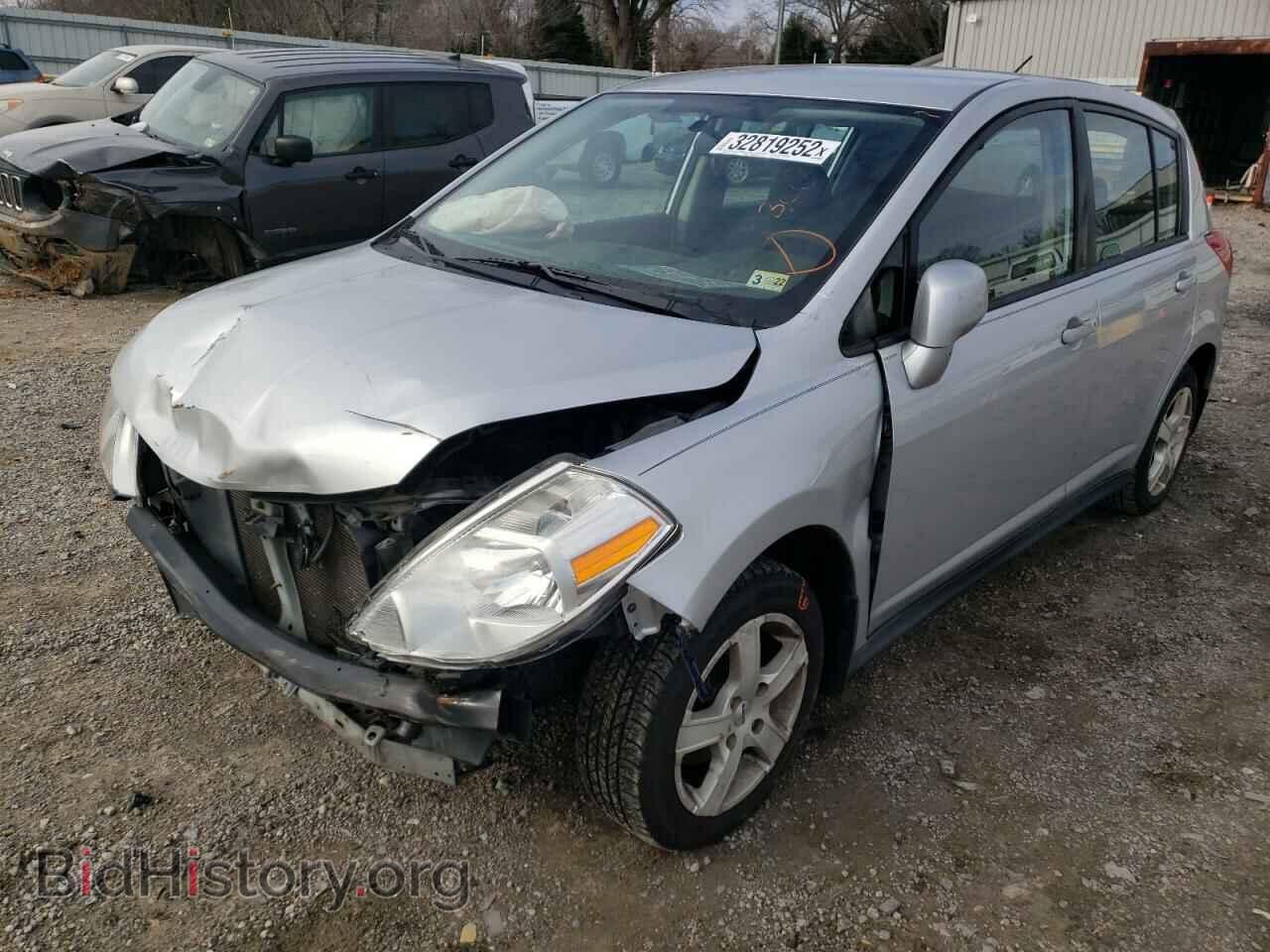 2009 NISSAN VERSA - VIN: 3N1BC13E79L500155 - Фото 2