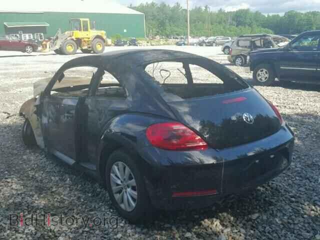 2013 VOLKSWAGEN BEETLE - VIN: 3VWFP7AT7DM688540 - Фото 3