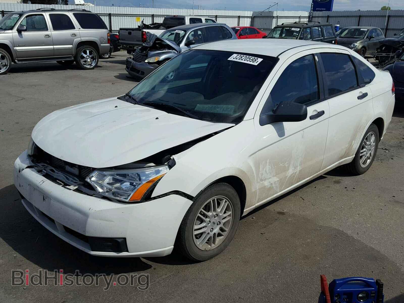 2011 FORD FOCUS - VIN: 1FAHP3FN4BW103804 - Фото 2