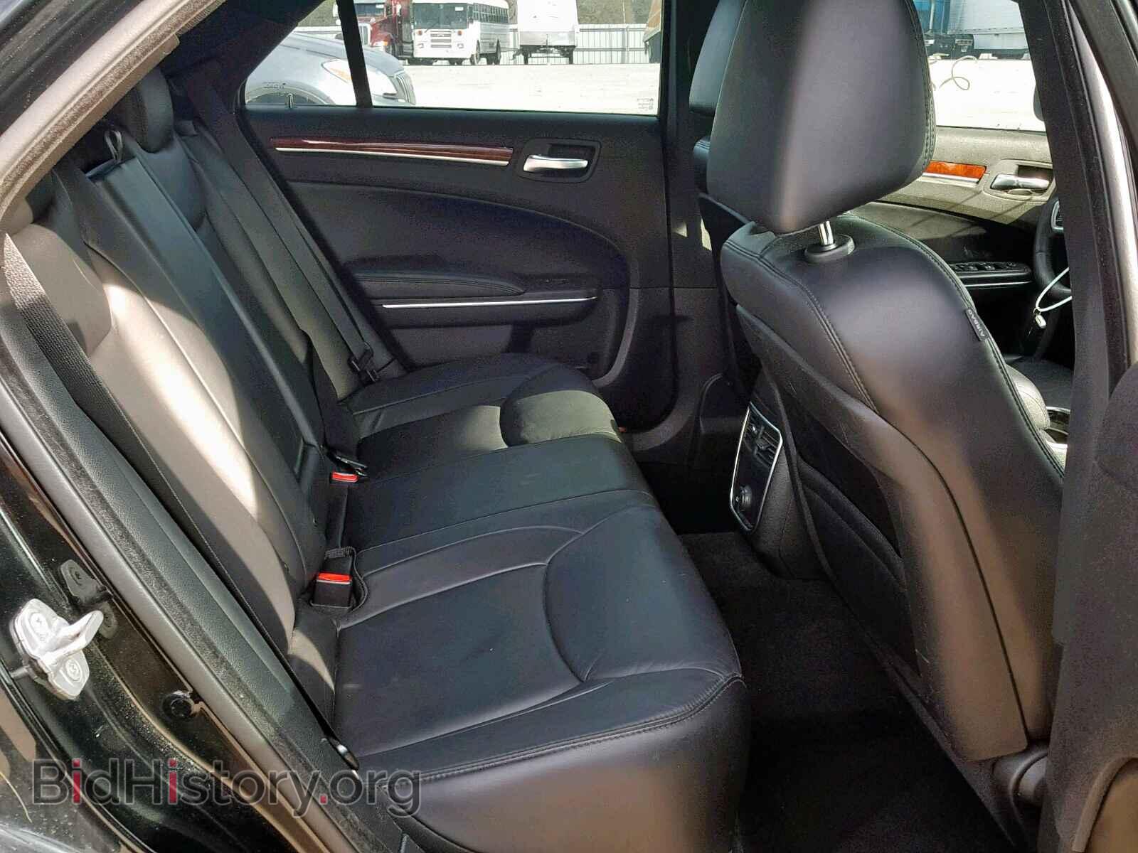 2013 CHRYSLER 300 - VIN: 2C3CCAAG1DH647809 - Фото 6
