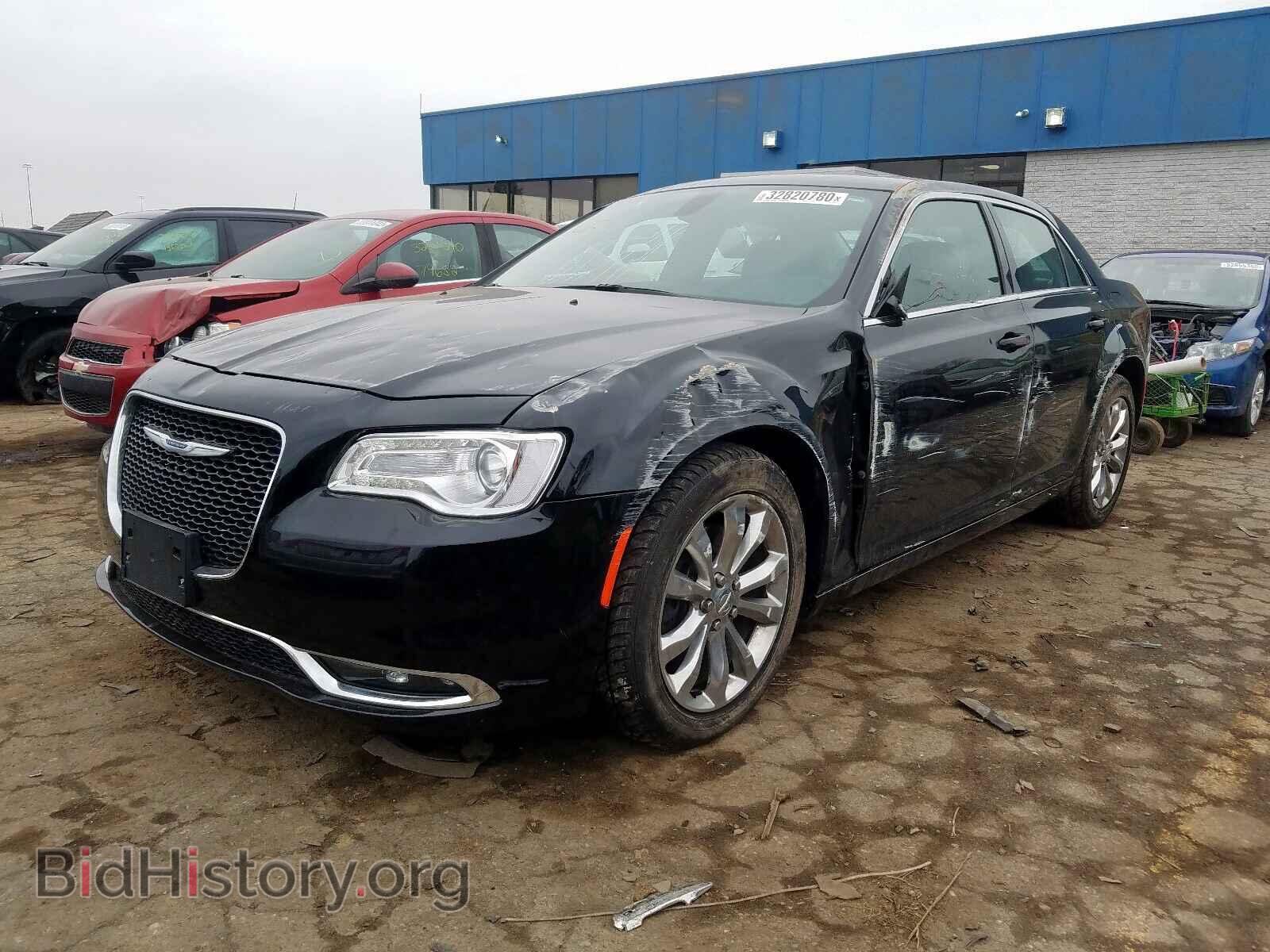 2016 CHRYSLER 300 - VIN: 2C3CCARG4GH325030 - Фото 2