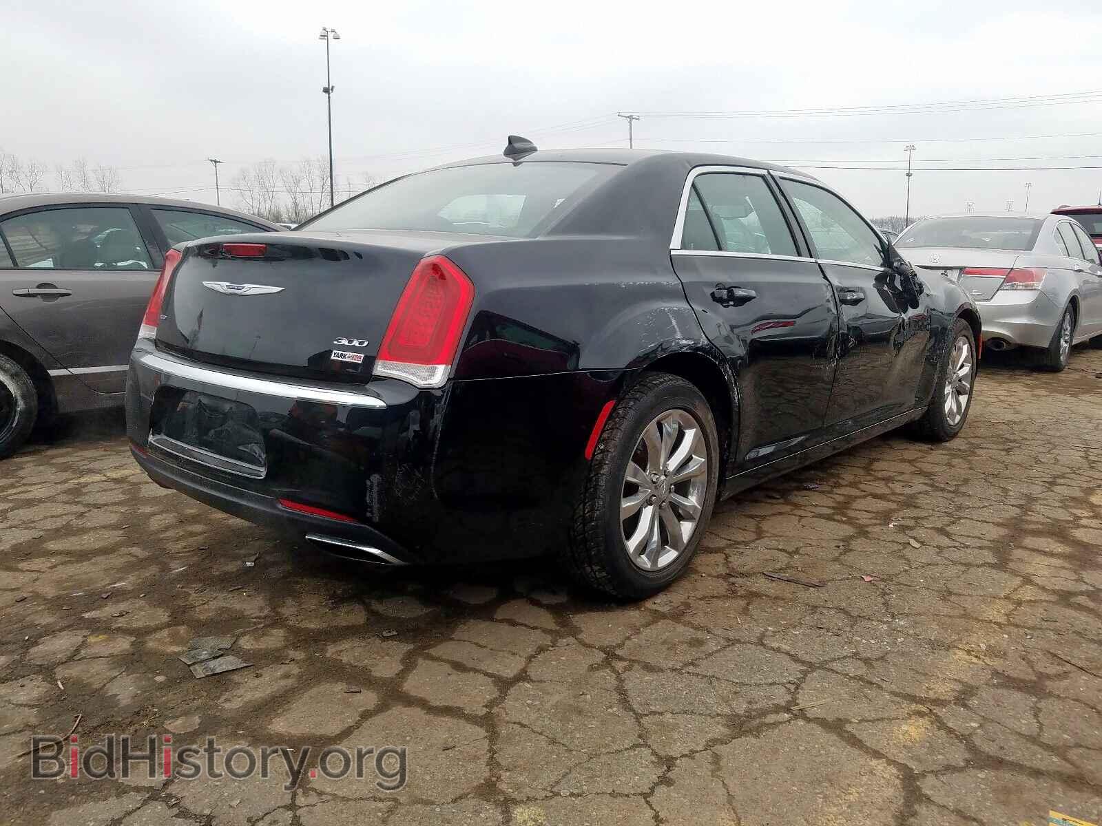 2016 CHRYSLER 300 - VIN: 2C3CCARG4GH325030 - Фото 4