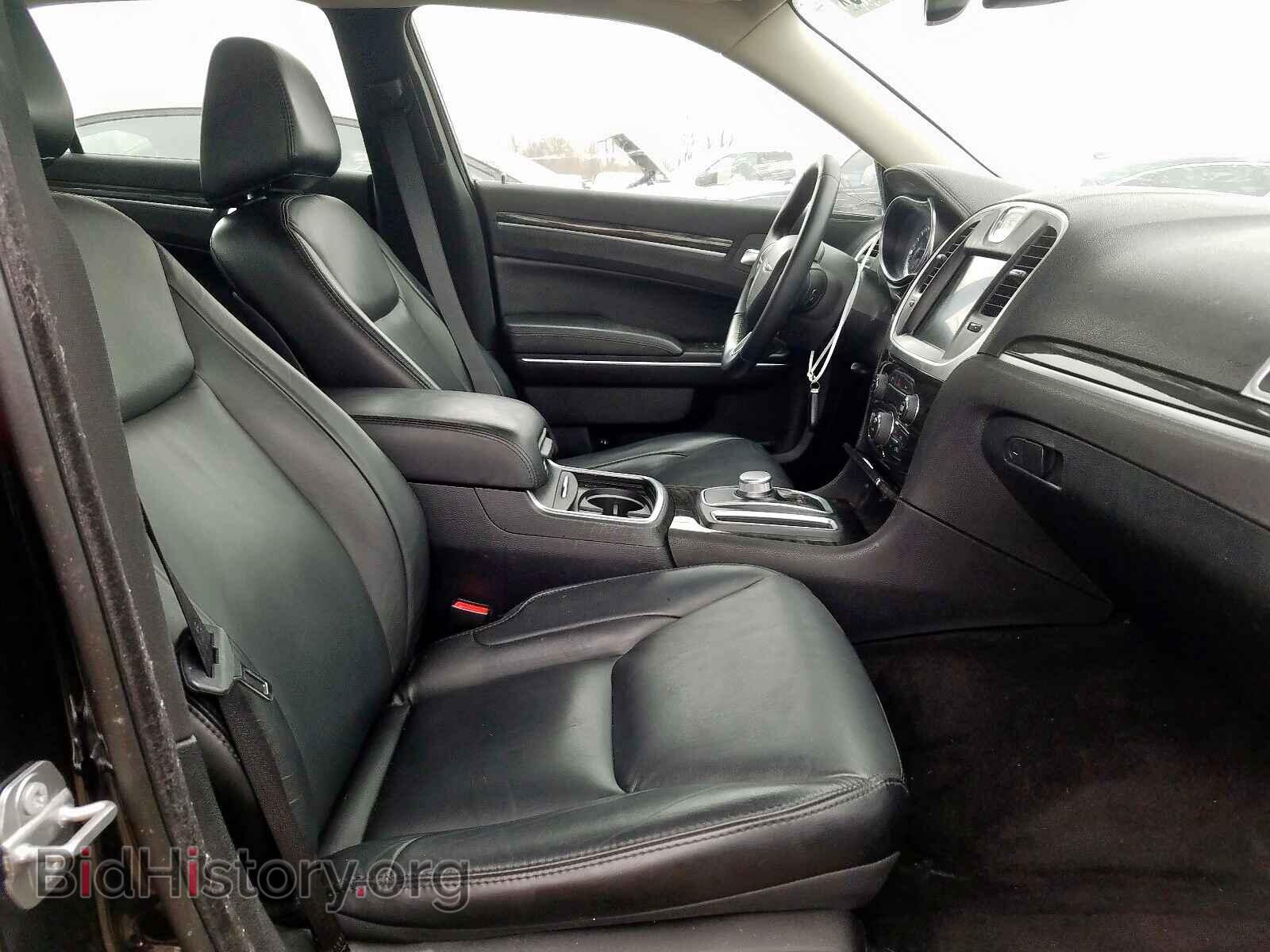 2016 CHRYSLER 300 - VIN: 2C3CCARG4GH325030 - Фото 5