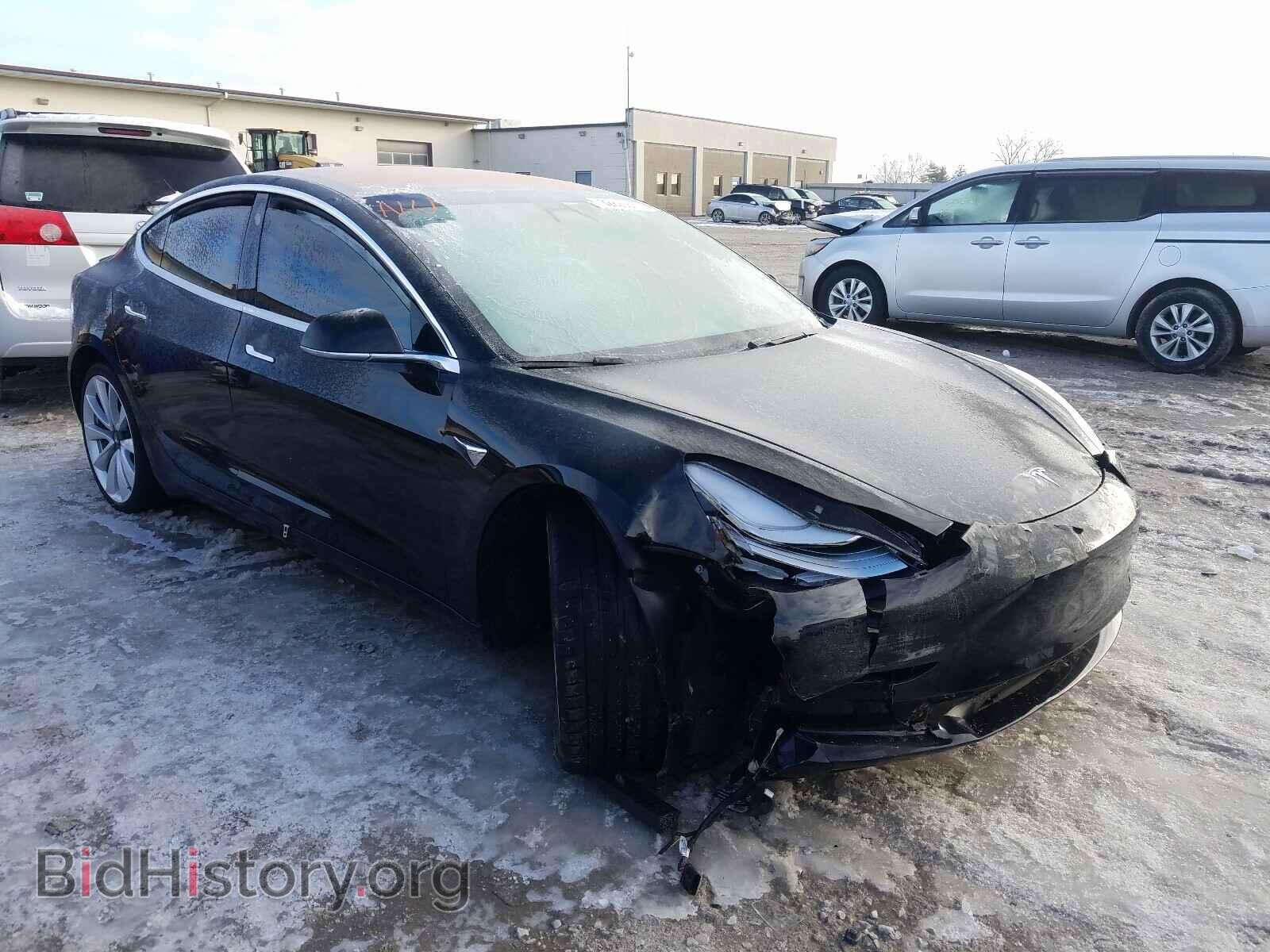 Фотография 5YJ3E1EB3JF186294 - TESLA MODEL 3 2018