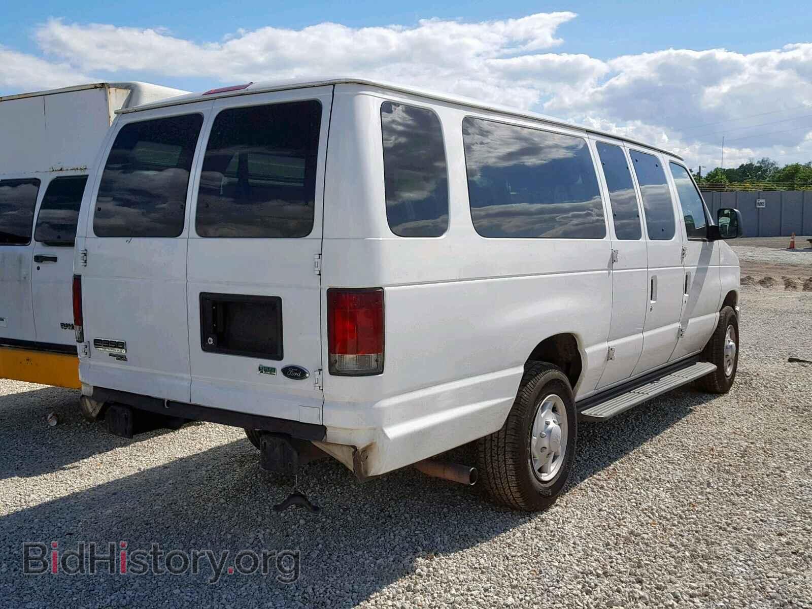 2011 FORD ECONOLINE - VIN: 1FBSS3BL3BDA59409 - Photo 4