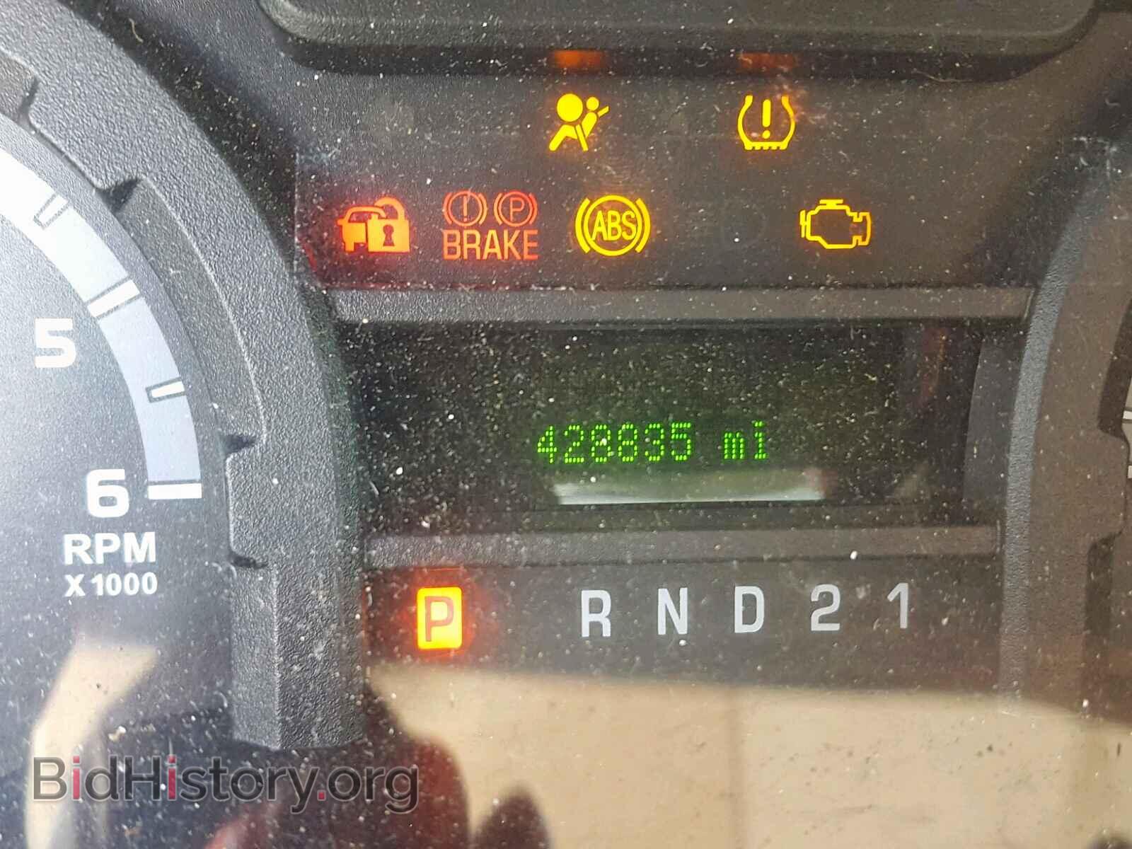 2011 FORD ECONOLINE - VIN: 1FBSS3BL3BDA59409 - Photo 8