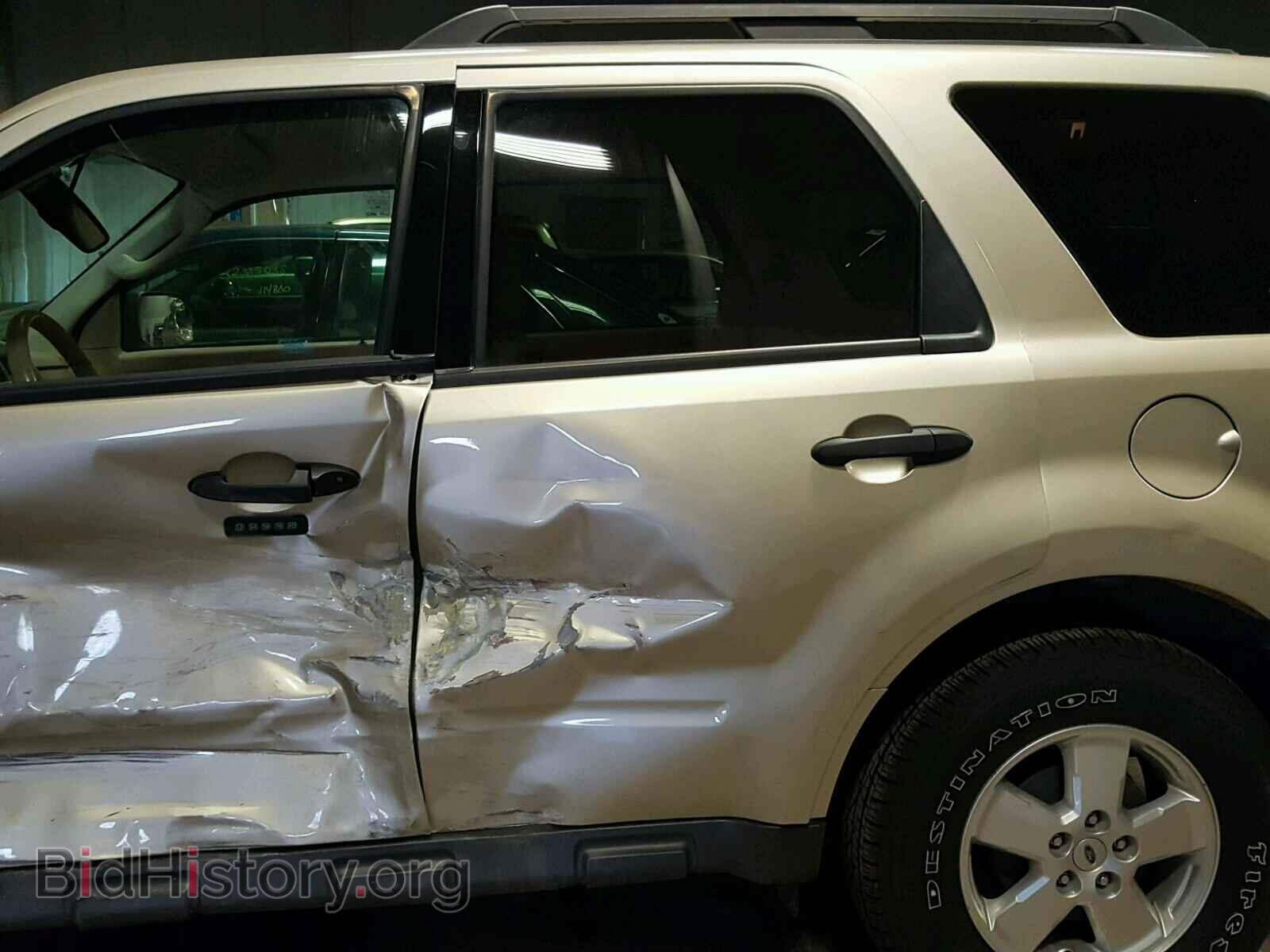2011 FORD ESCAPE - VIN: 1FMCU9DG7BKB20488 - Фото 10