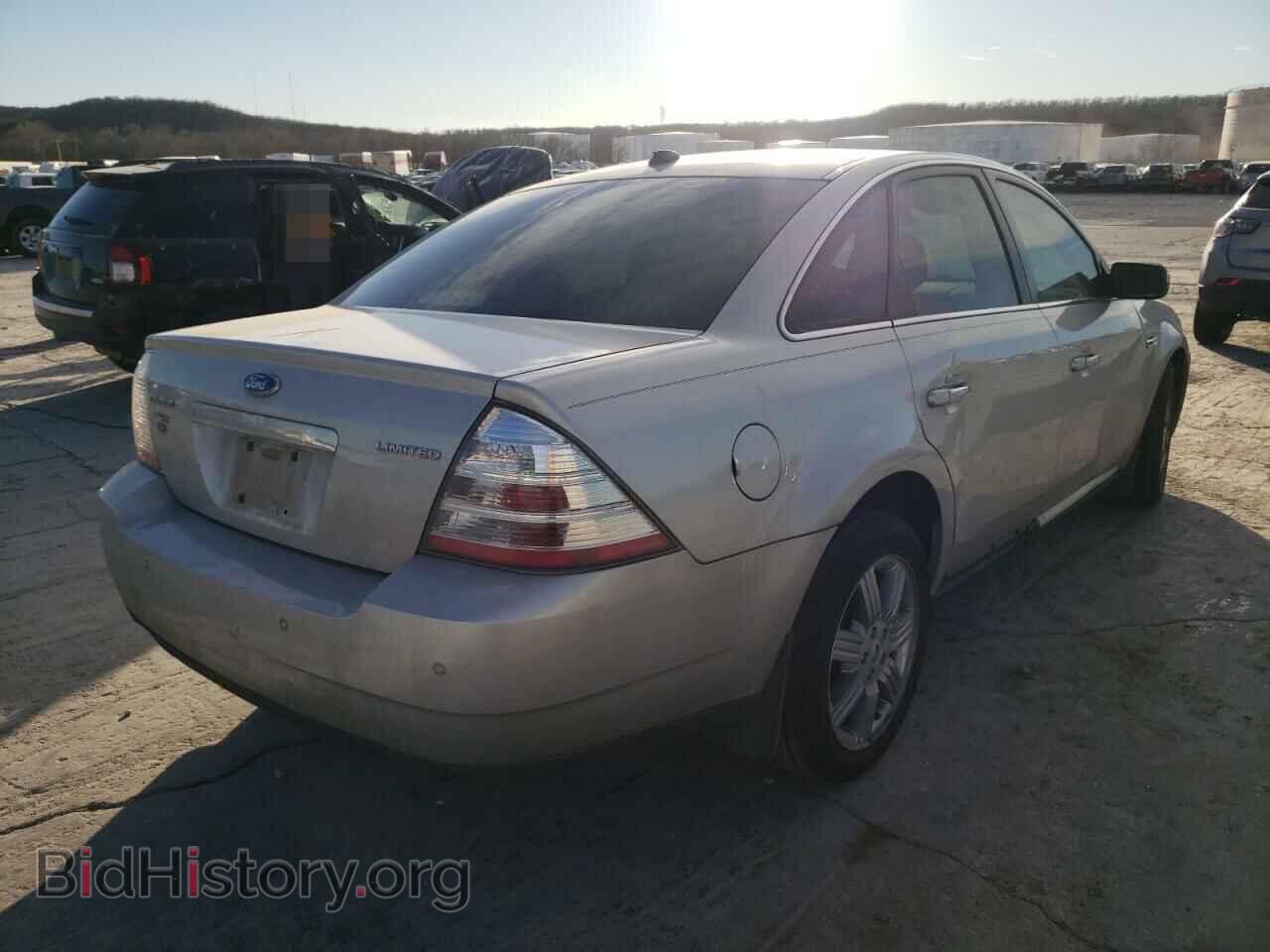 2008 FORD TAURUS - VIN: 1FAHP25W18G130577 - Фото 4