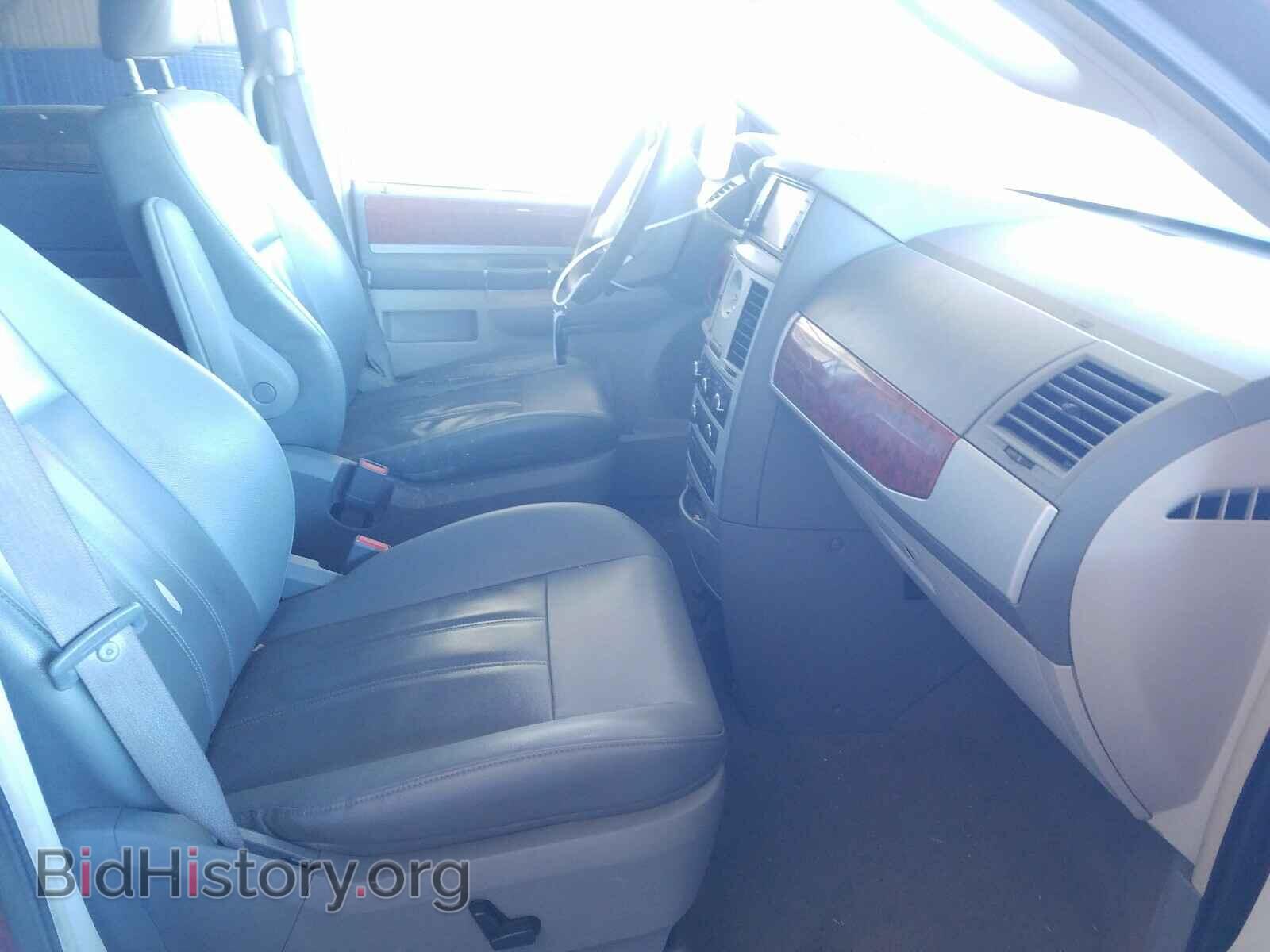 2009 CHRYSLER MINIVAN - VIN: 2A8HR54119R565653 - Photo 5