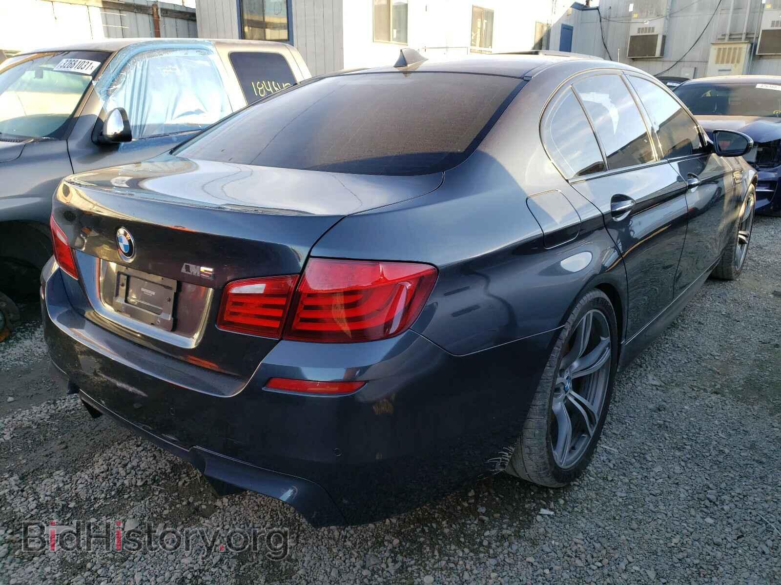 2013 BMW M5 - VIN: WBSFV9C50DC773359 - Фото 4