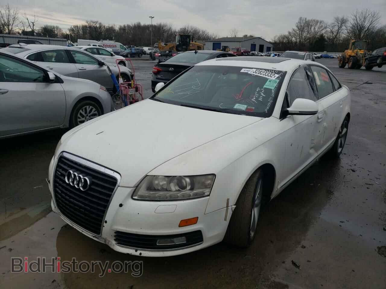 2010 AUDI A6 - VIN: WAUFGAFB2AN043440 - Фото 2